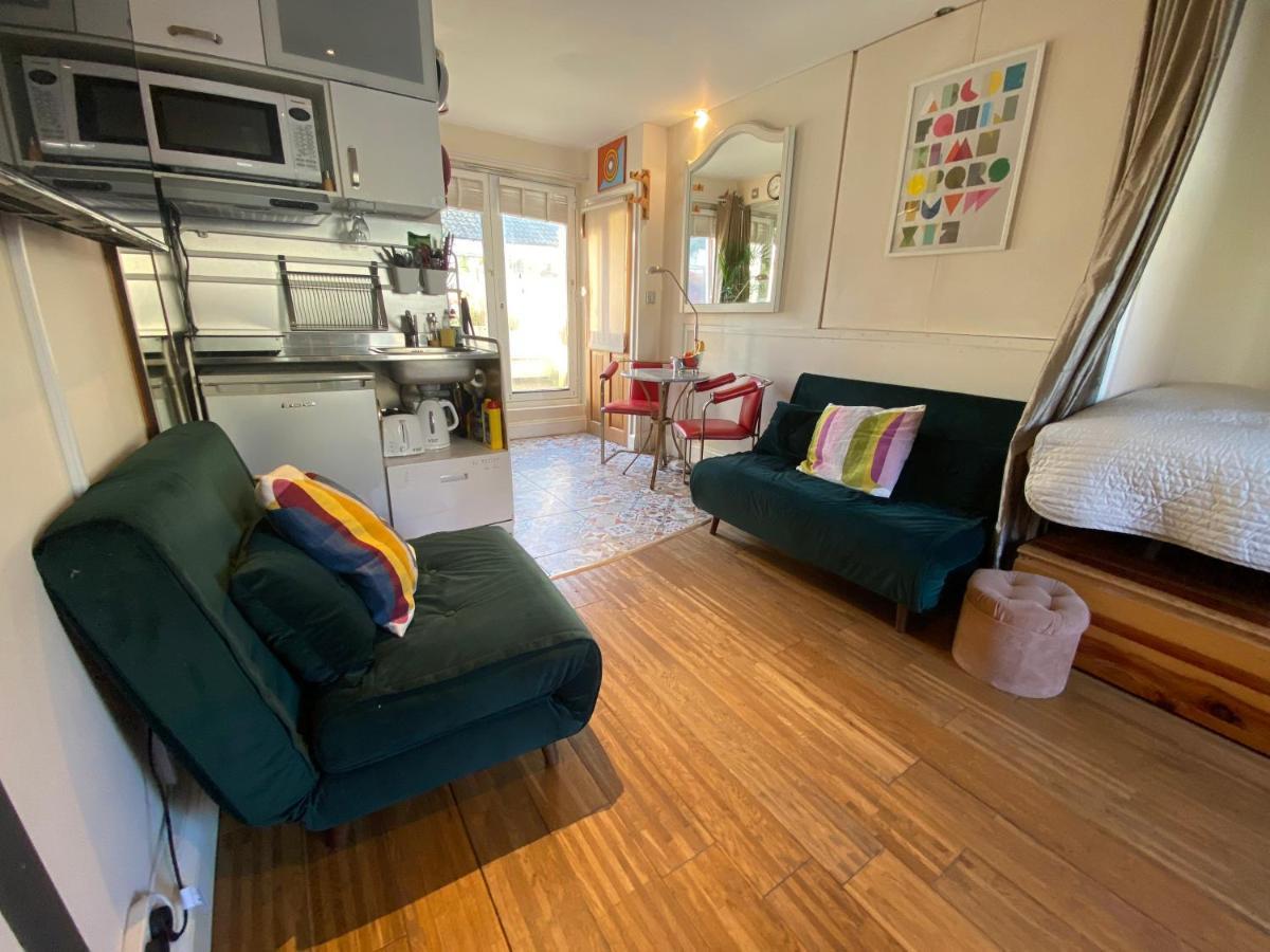 Little Brighton Beach Apartments - Also Separate Spa Cabin And Watersports Εξωτερικό φωτογραφία