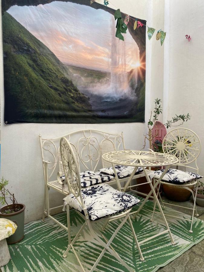 Little Brighton Beach Apartments - Also Separate Spa Cabin And Watersports Εξωτερικό φωτογραφία