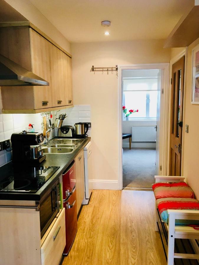 Little Brighton Beach Apartments - Also Separate Spa Cabin And Watersports Εξωτερικό φωτογραφία