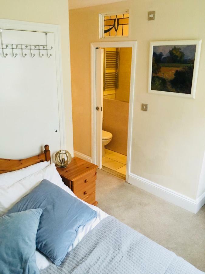 Little Brighton Beach Apartments - Also Separate Spa Cabin And Watersports Εξωτερικό φωτογραφία
